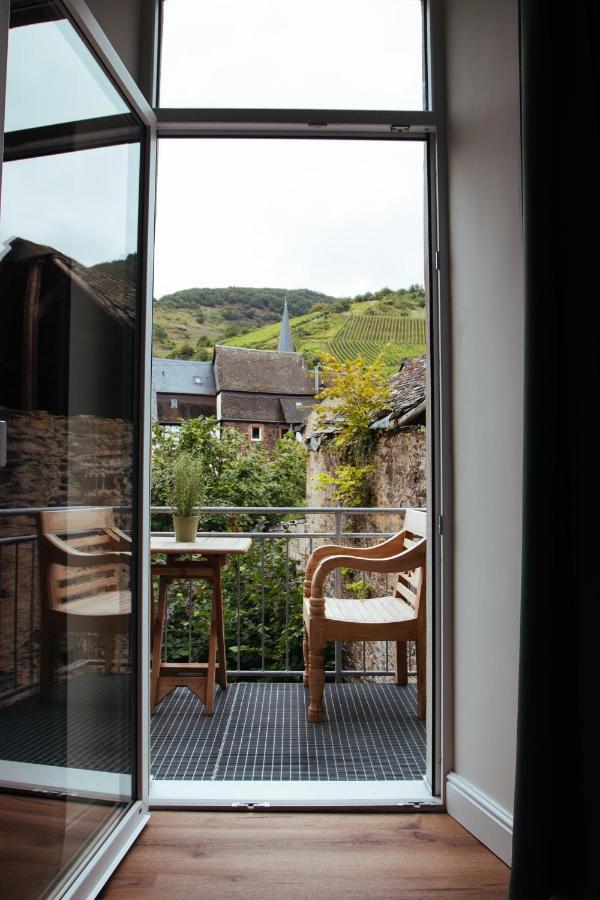Das Moselhaus เอดิเกอร์-เอลเลอร์ ภายนอก รูปภาพ